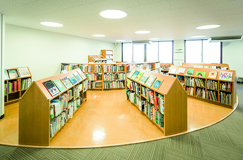 附属図書館はやぶさ